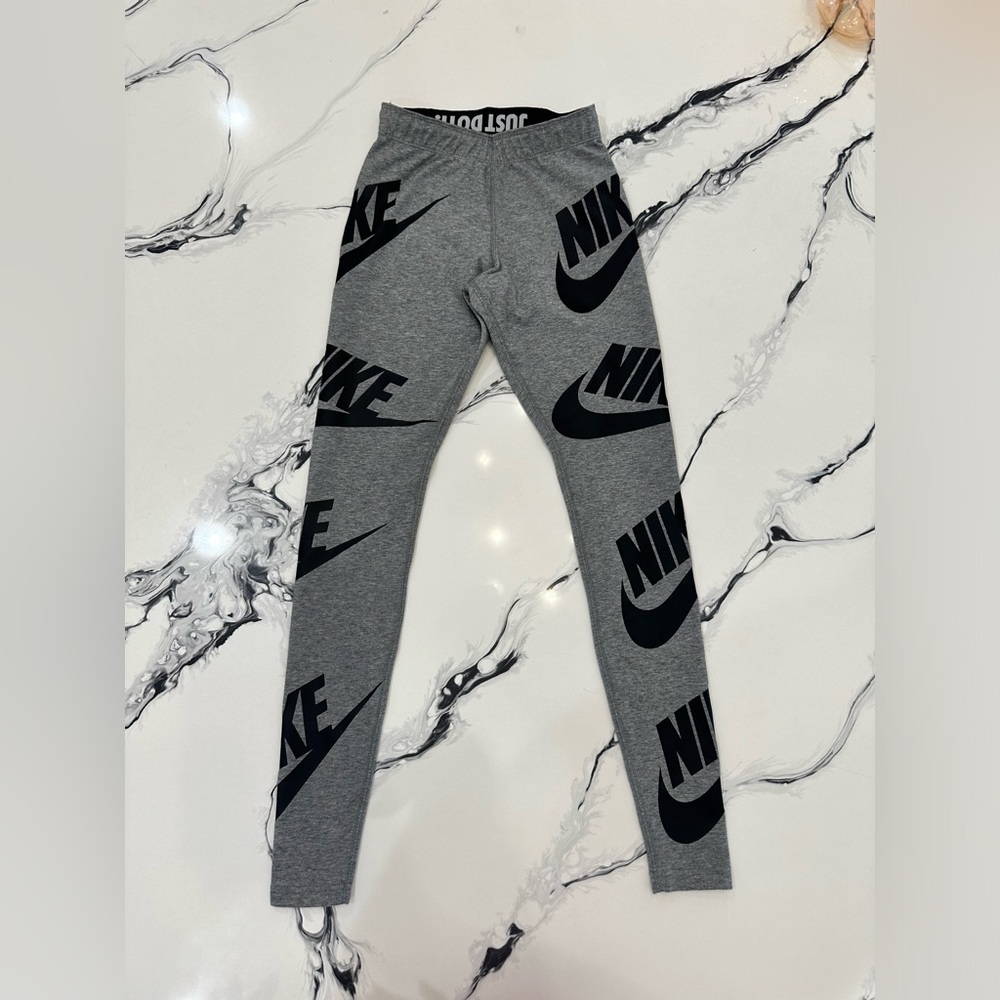 Nike leggings XS
